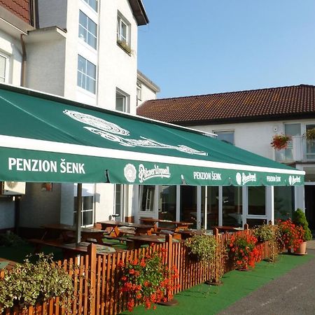 Penzion Senk Pardubice Exterior photo